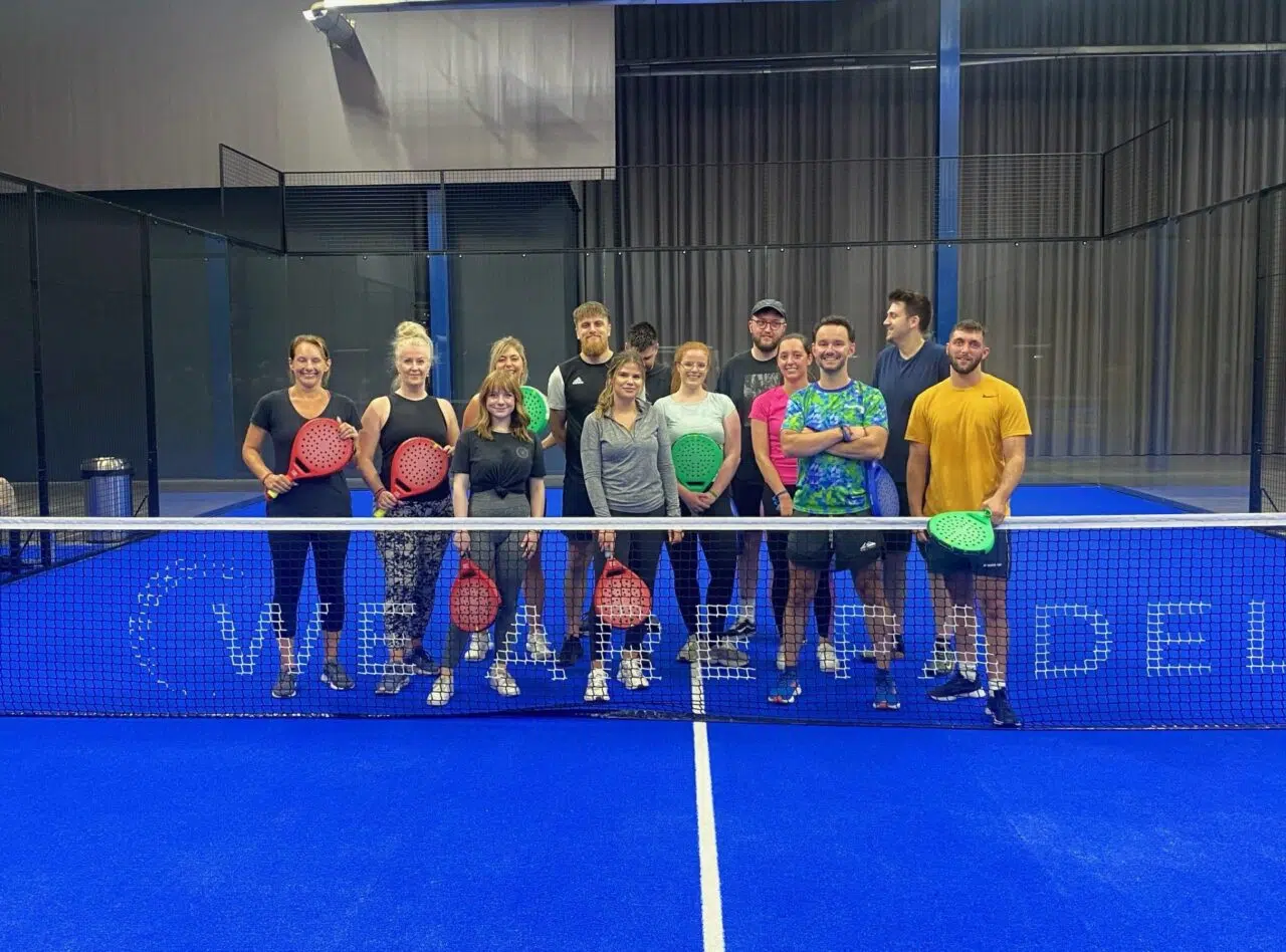 Padel-scaled-e1662627422338