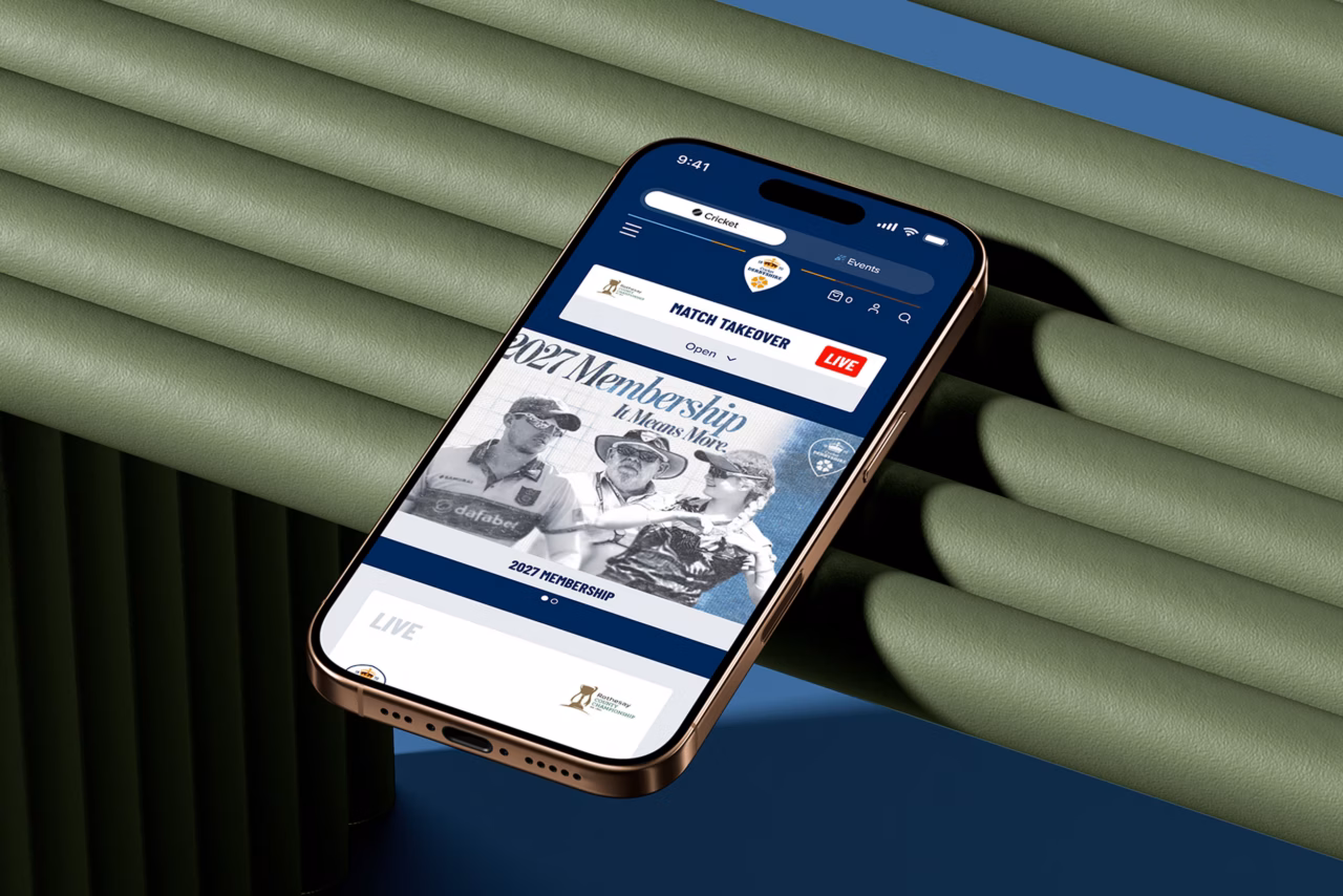 DerbyshireCricket_iPhone_Mockup